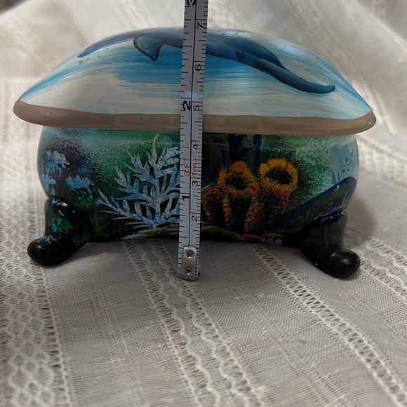 Hand Painted Ceramic Box - Picture 11 of 11